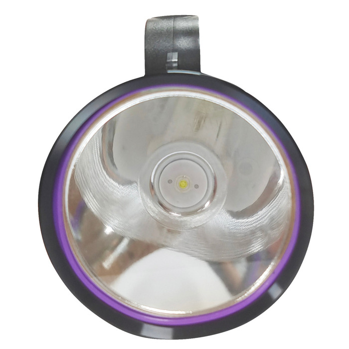 Lommelykt 560 lm oppladbar